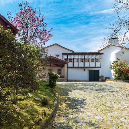 Affittacamere Quinta De Mouraes Casa Dos Rododendros Lever Esterno foto