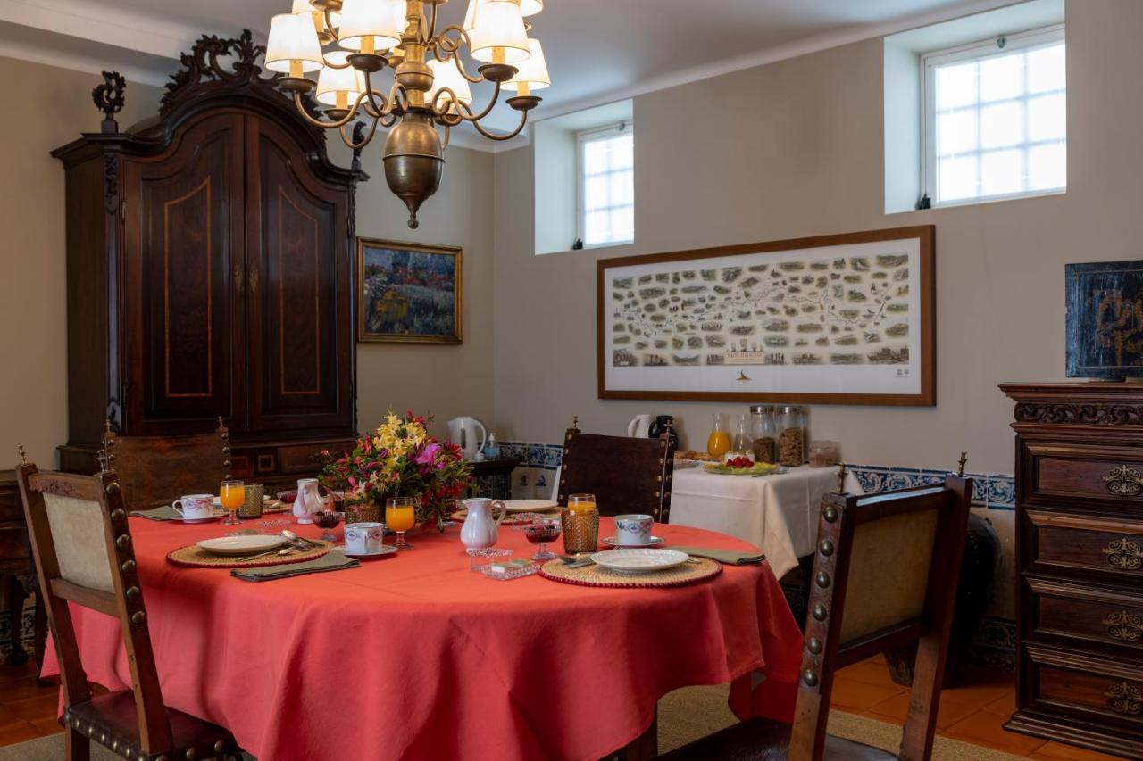 Affittacamere Quinta De Mouraes Casa Dos Rododendros Lever Esterno foto