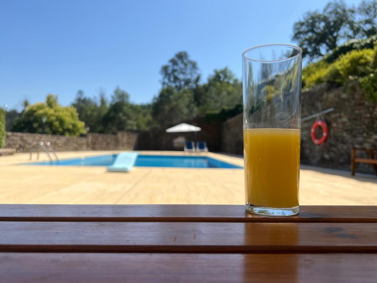 Affittacamere Quinta De Mouraes Casa Dos Rododendros Lever Esterno foto